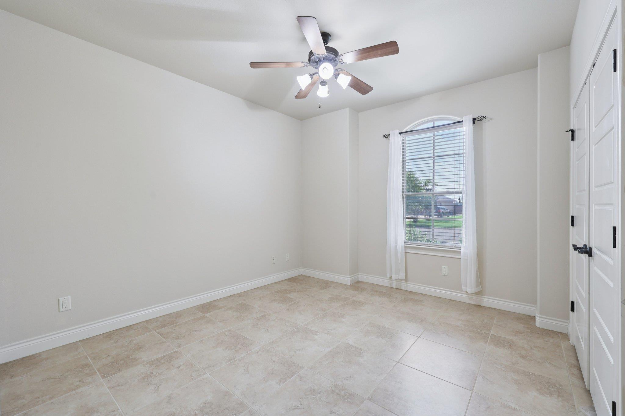 1143 Niagara Hts, Belton, TX 76513