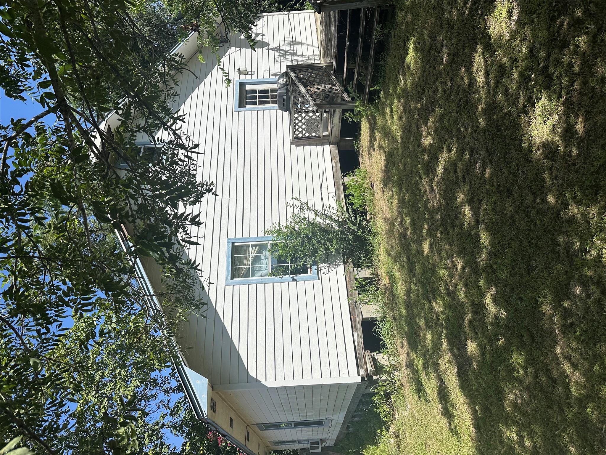 604 S Vandeveer St, Burnet, TX 78611