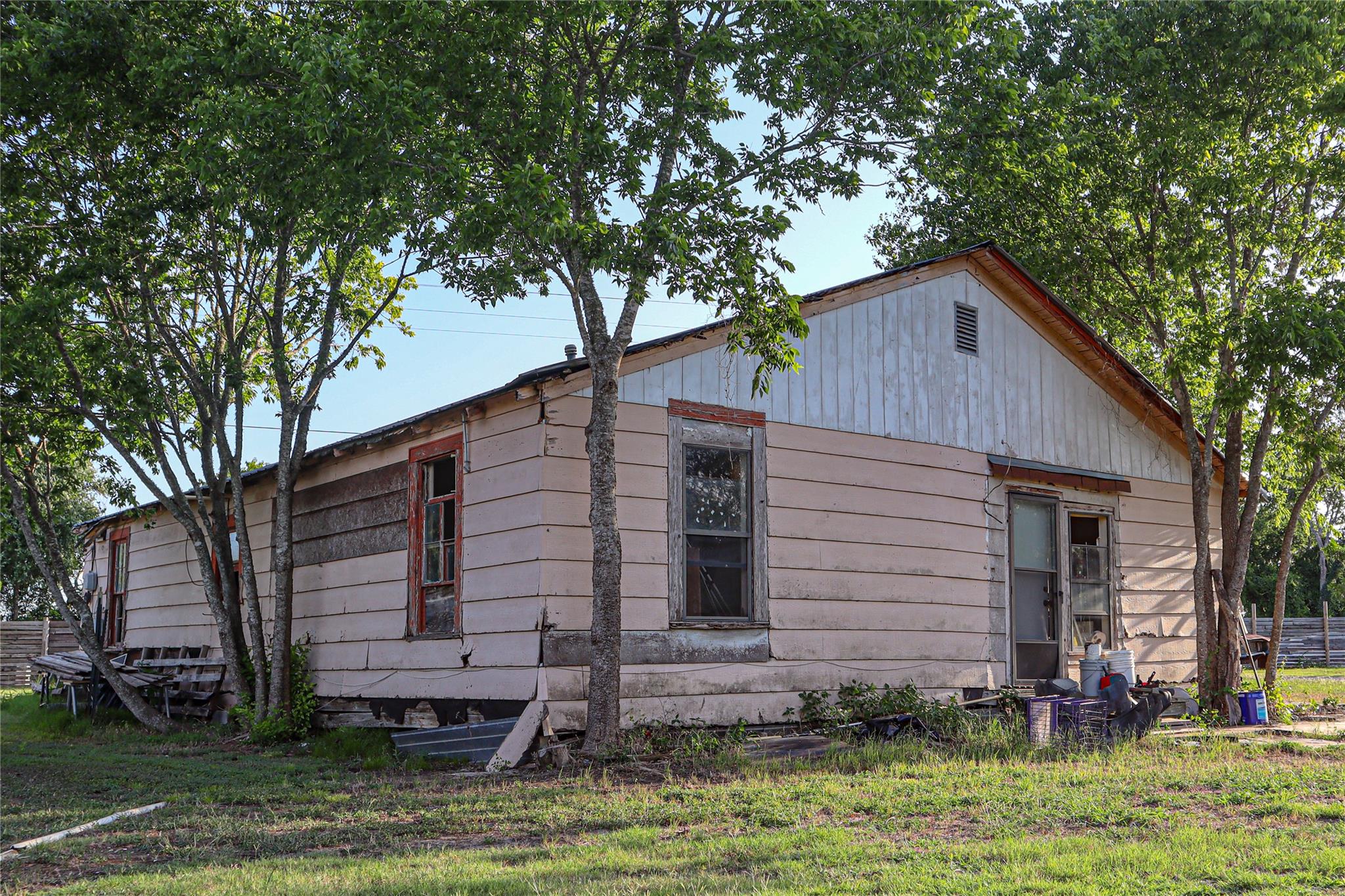 368 Lytton Ln, Dale, TX 78616