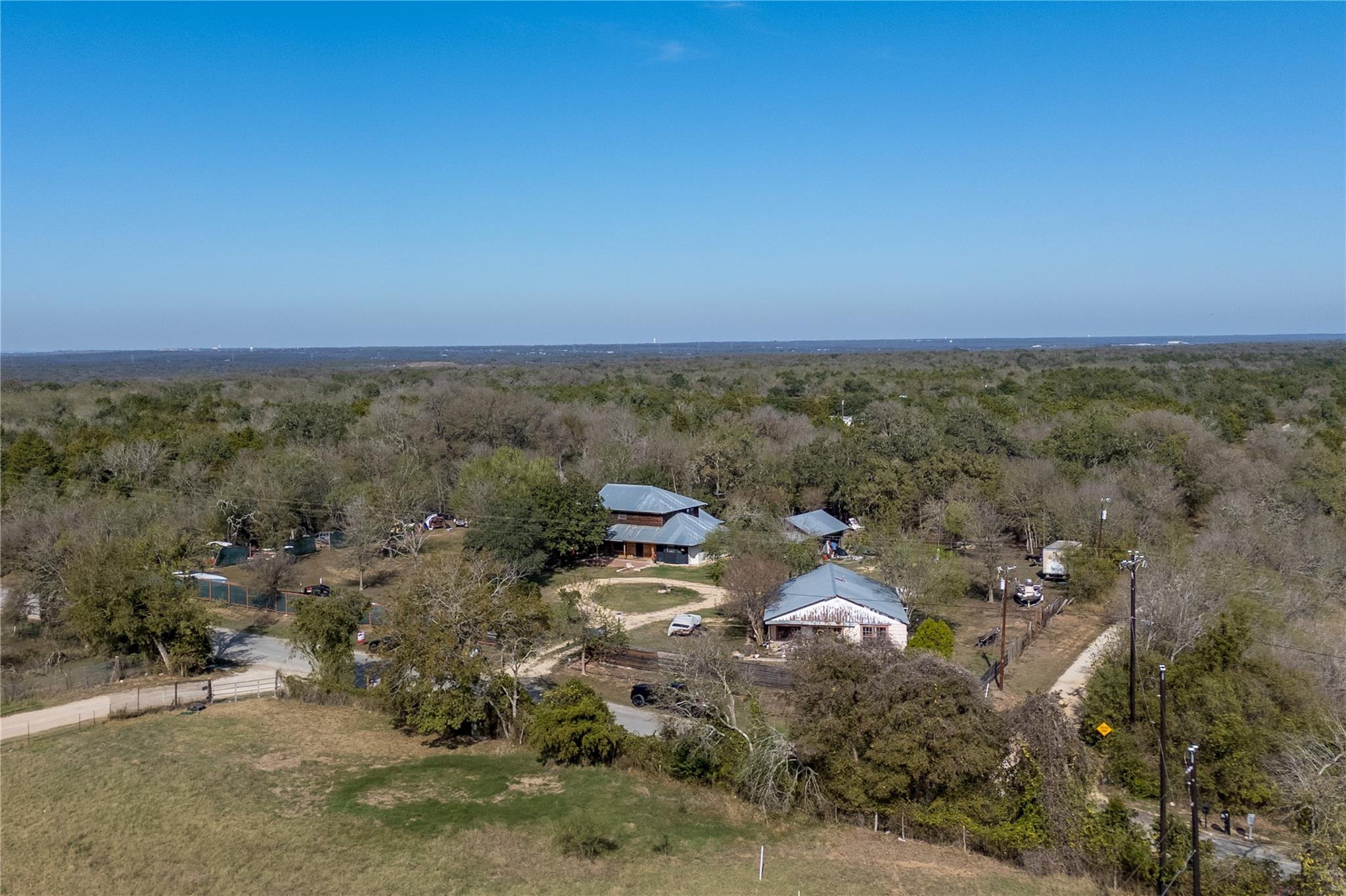 368 Lytton Ln, Dale, TX 78616