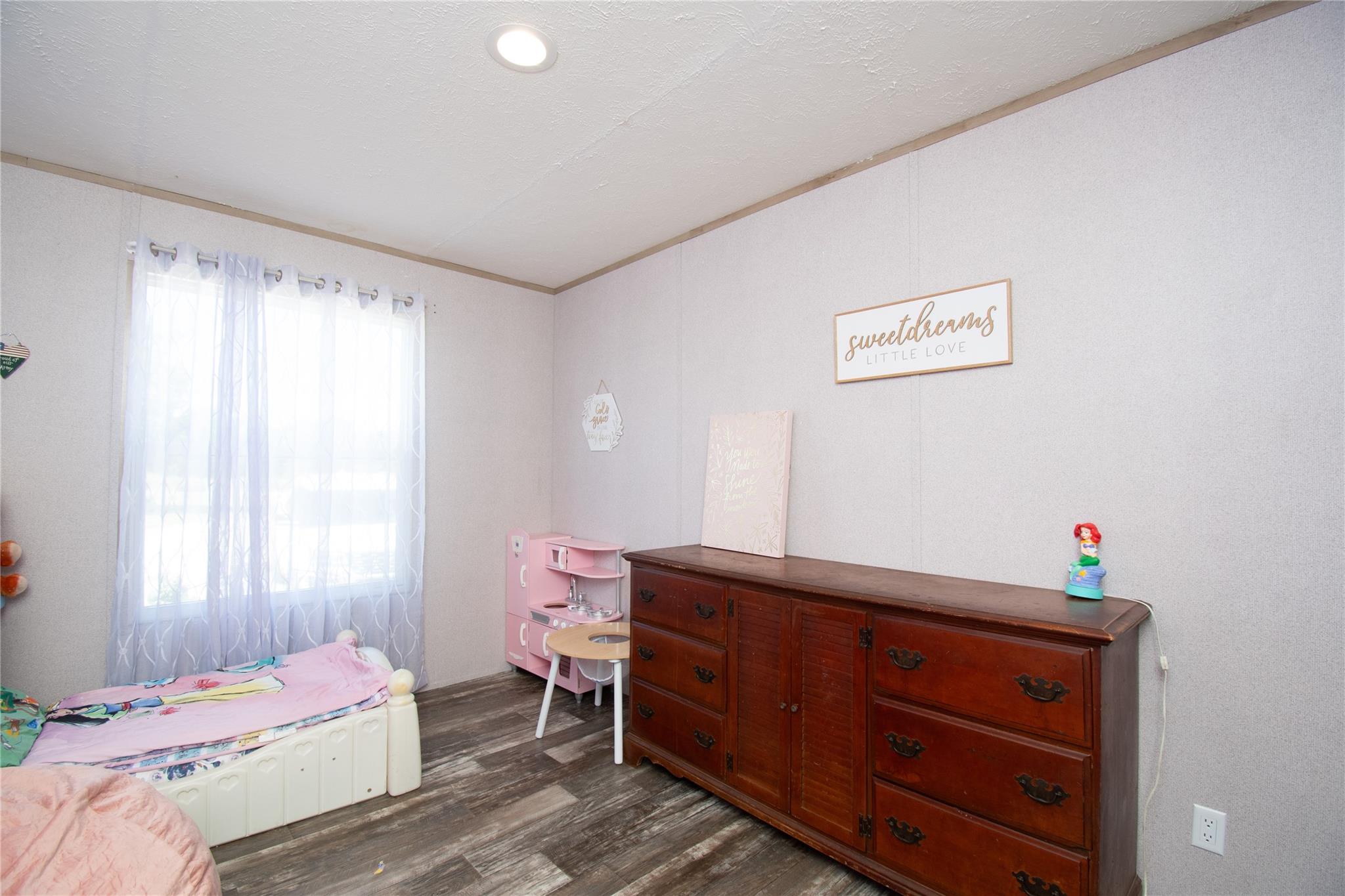 1293 Remington Cir, Moody, TX 76557