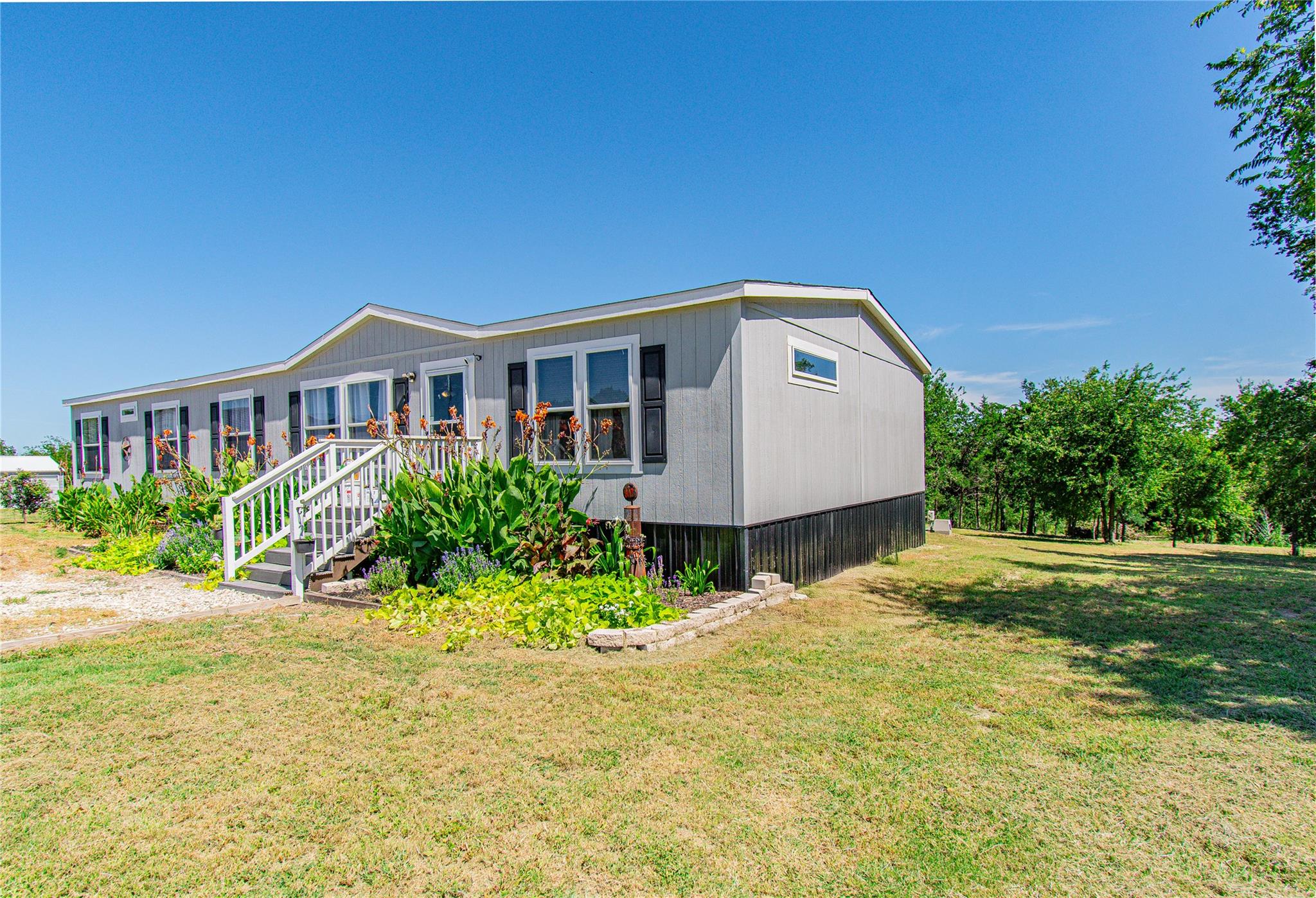 1293 Remington Cir, Moody, TX 76557