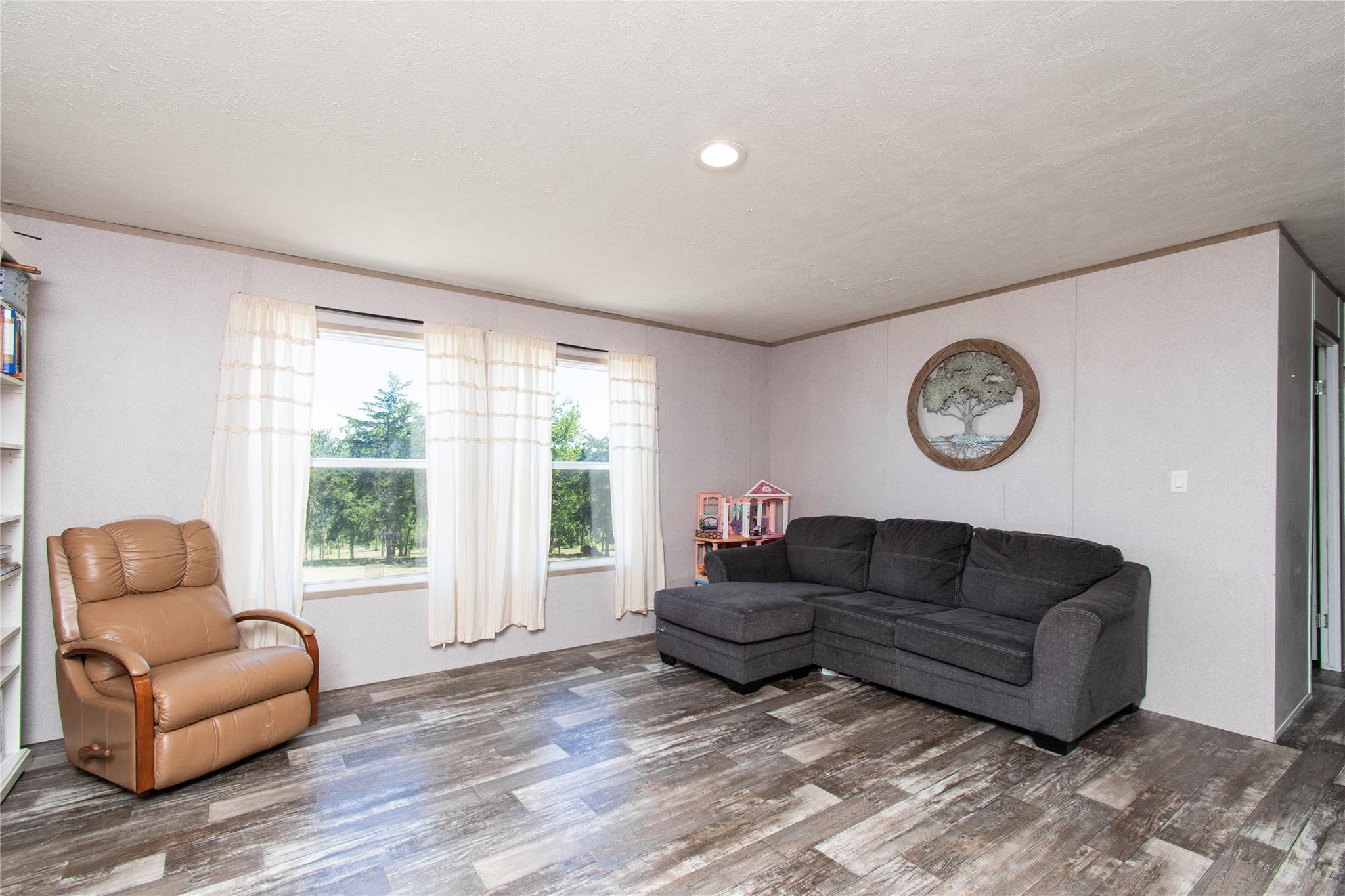 1293 Remington Cir, Moody, TX 76557