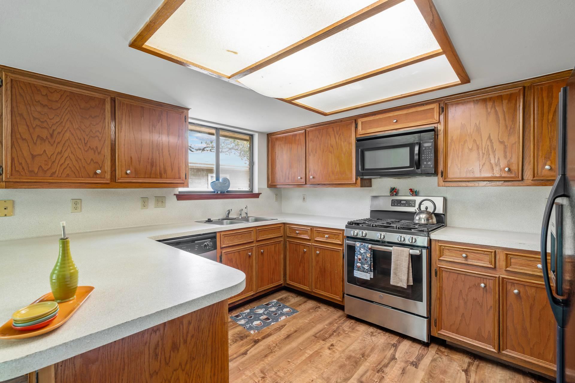 1802 Dixie Ln, Round Rock, TX 78664