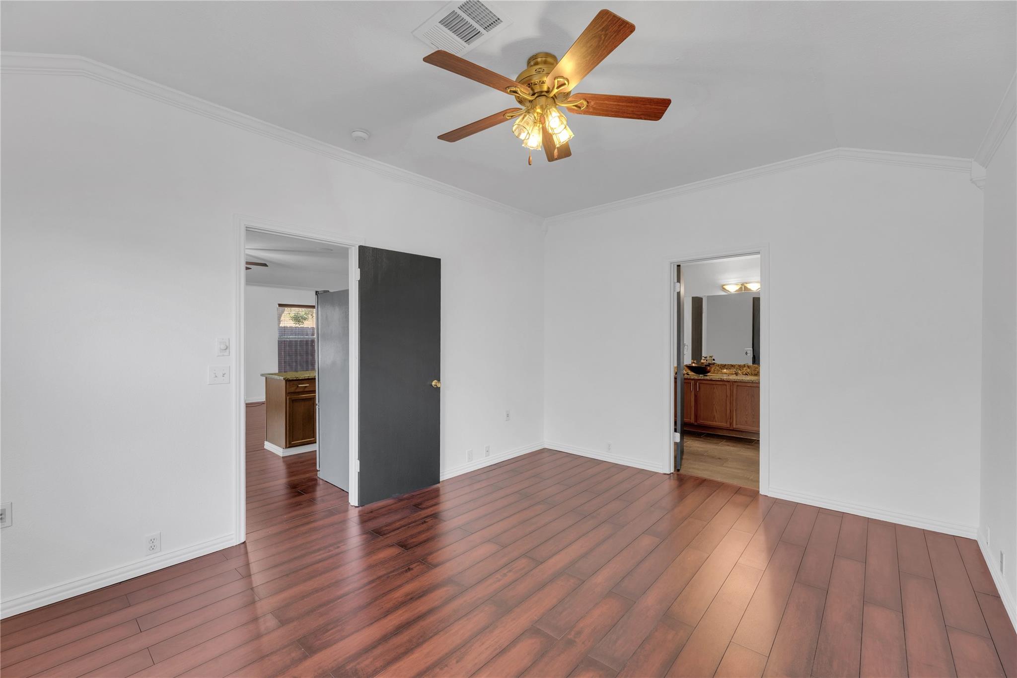 917 Twisted Fence Dr, Pflugerville, TX 78660