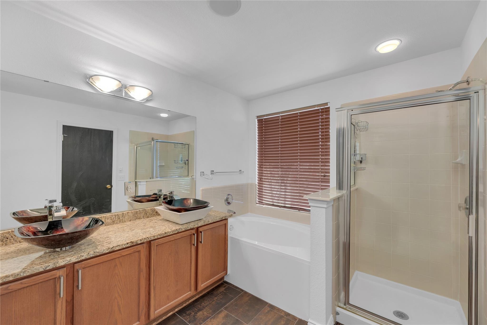 917 Twisted Fence Dr, Pflugerville, TX 78660