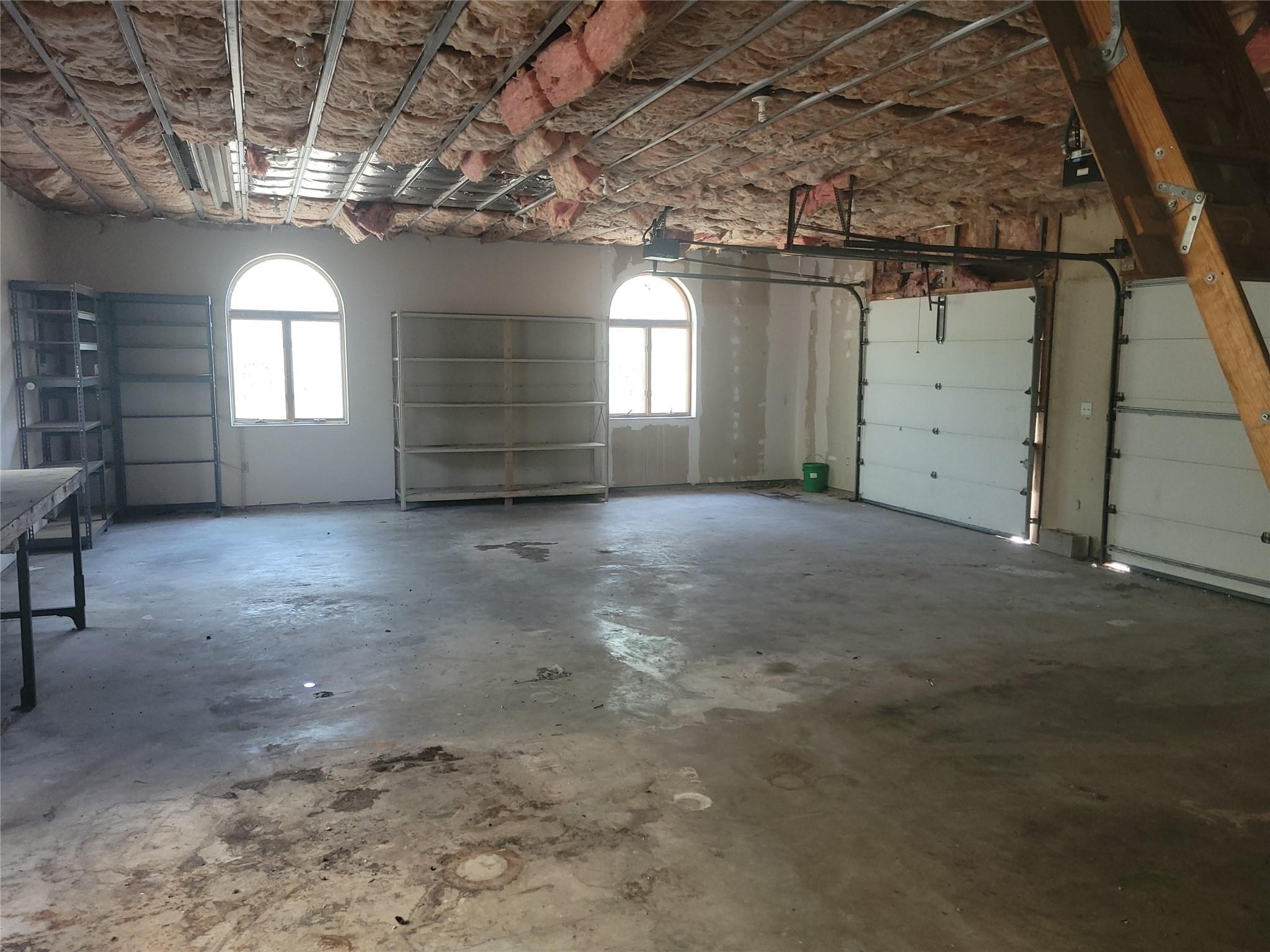 9103 Glenlake Dr, Austin, TX 78730