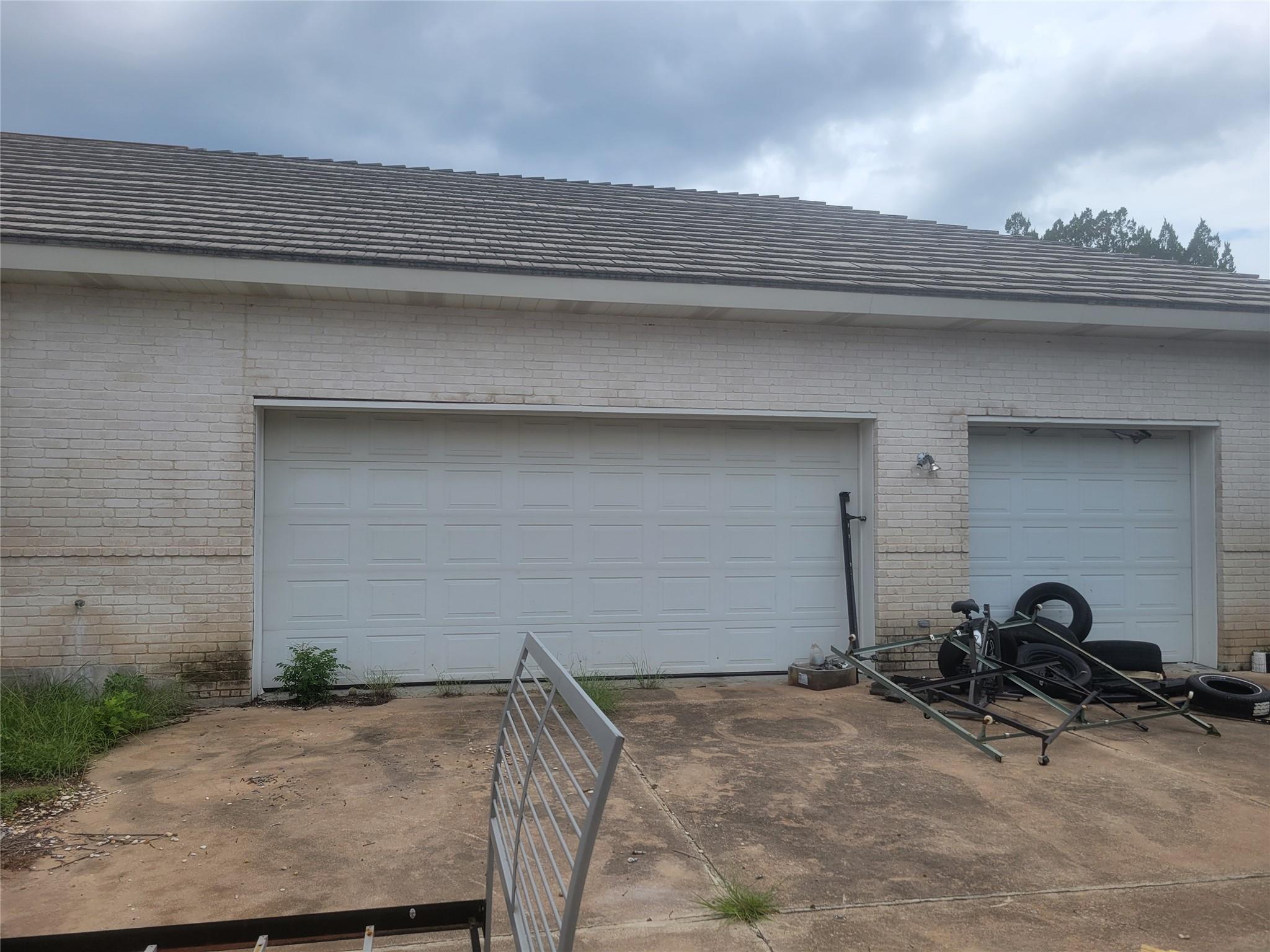 9103 Glenlake Dr, Austin, TX 78730