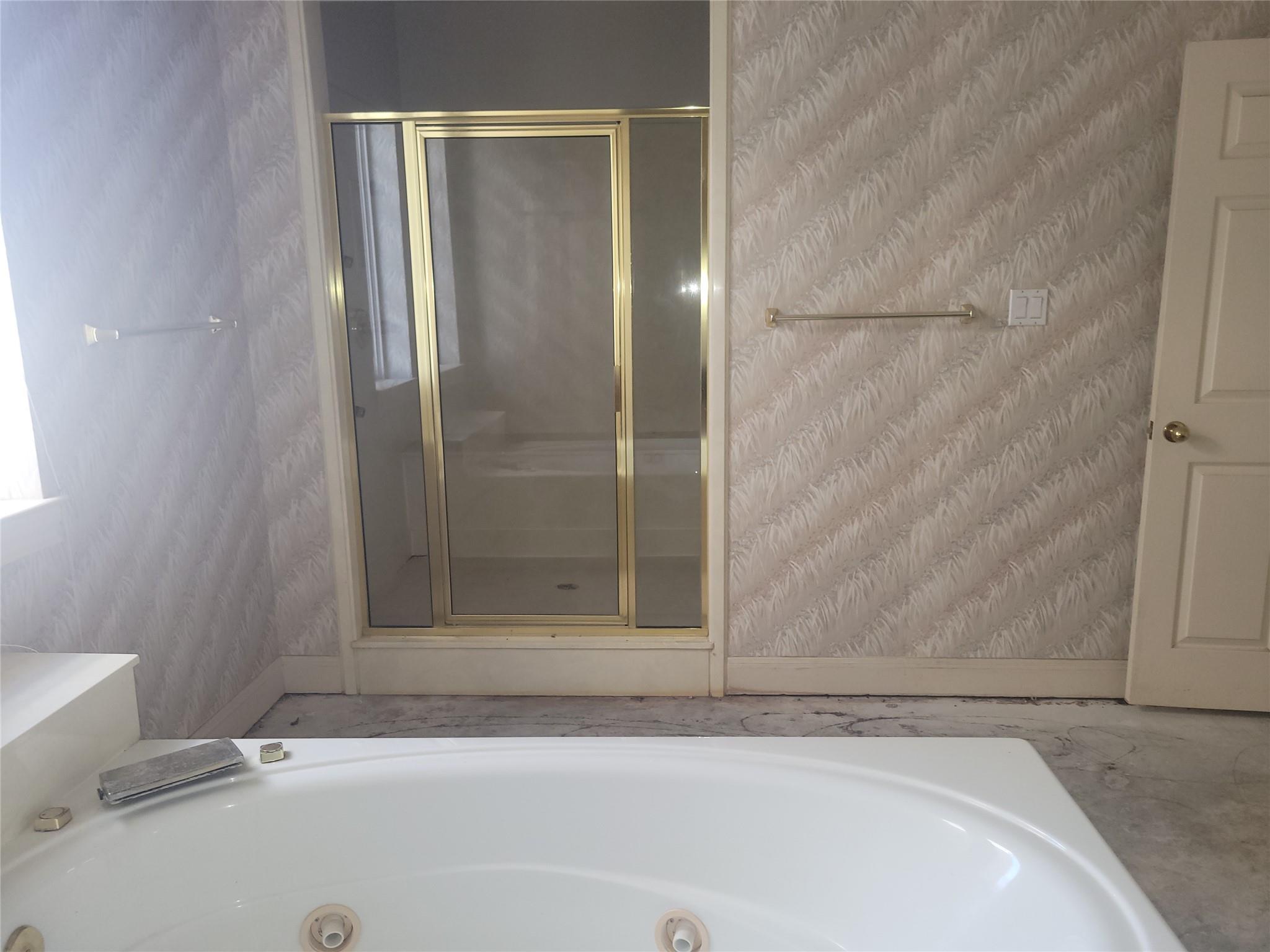 9103 Glenlake Dr, Austin, TX 78730