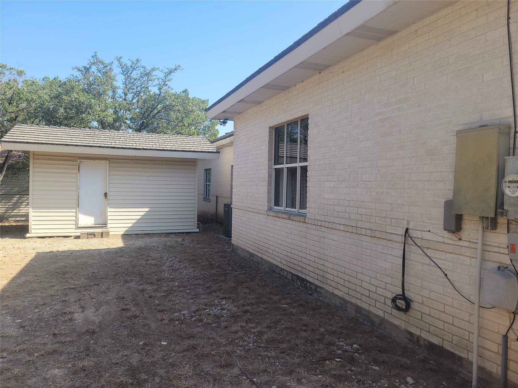 9103 Glenlake Dr, Austin, TX 78730