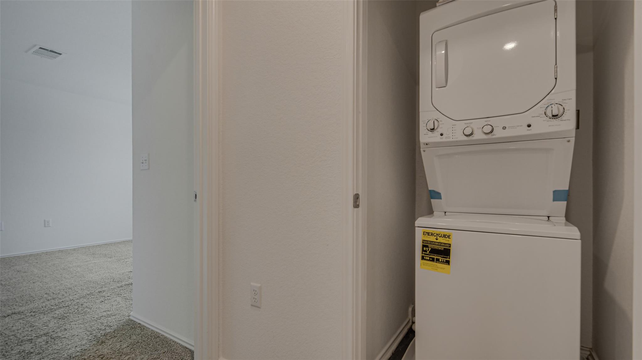 7212 Dancing Wind Ln, Del Valle, TX 78617