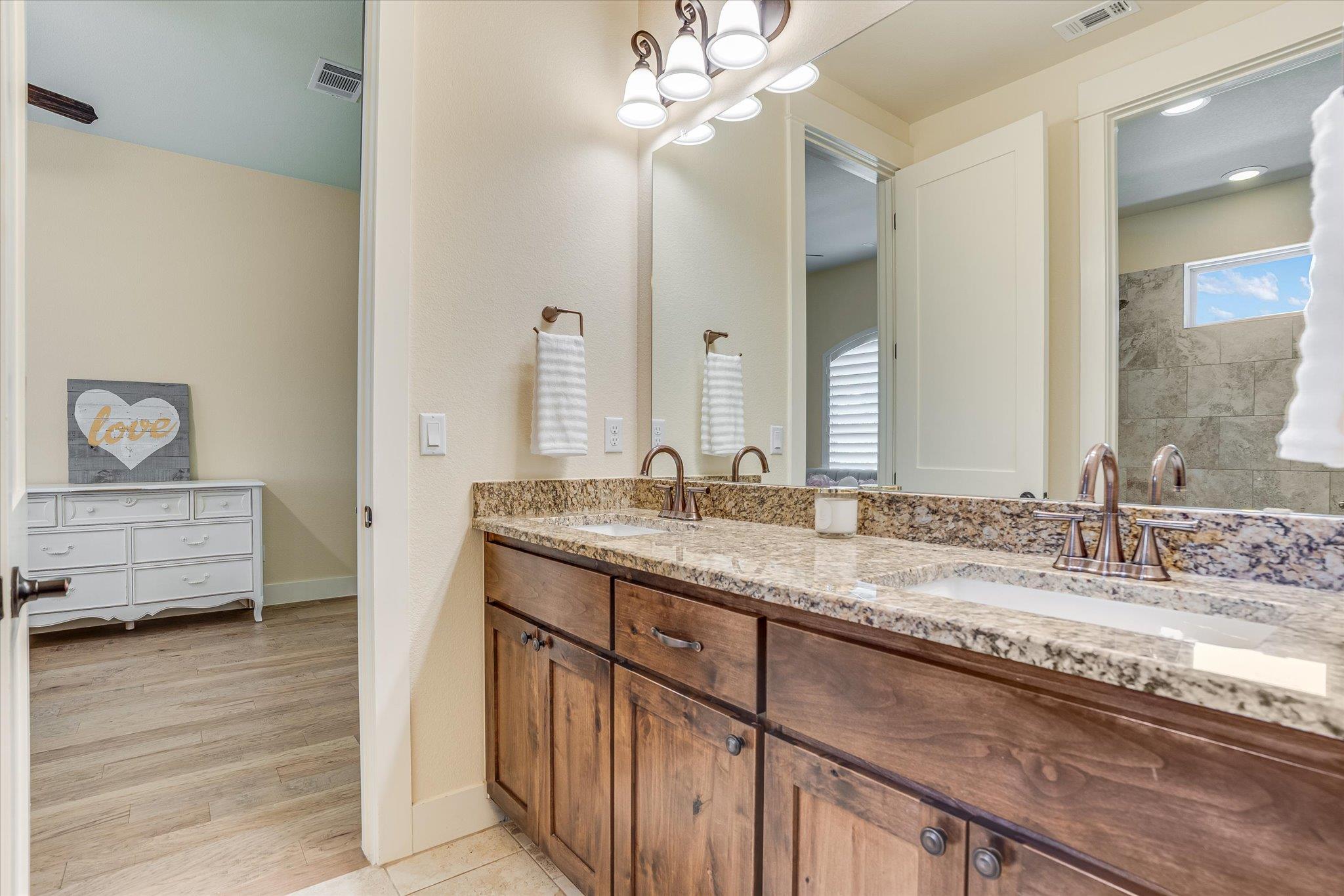 3501 Whitt Creek Trl, Leander, TX 78641