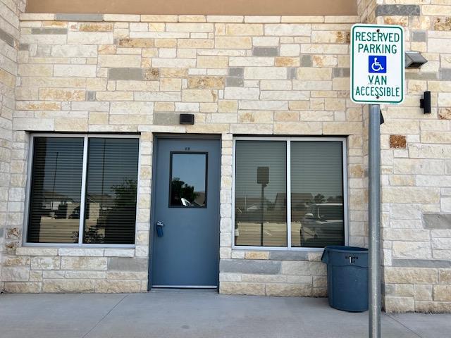 9017 W HWY 29 # BLDG 1, UNIT #104, Liberty Hill, TX 78642