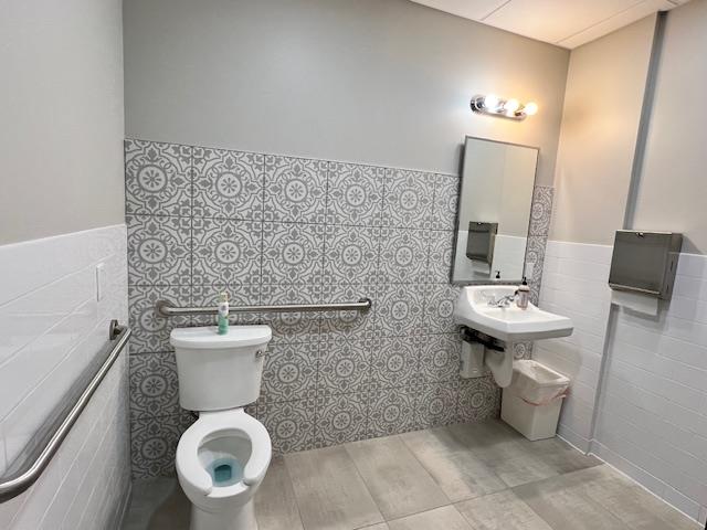 9017 W HWY 29 # BLDG 1, UNIT #104, Liberty Hill, TX 78642