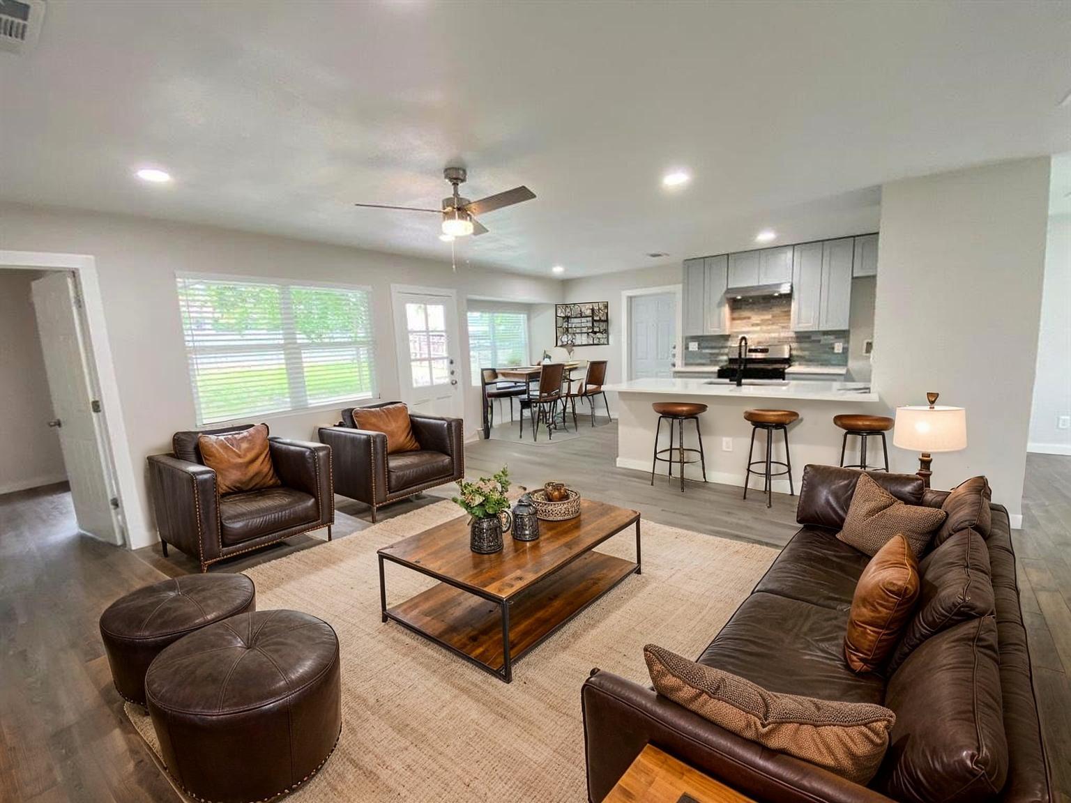 9605 NEWFOUNDLAND Cir, Austin, TX 78758