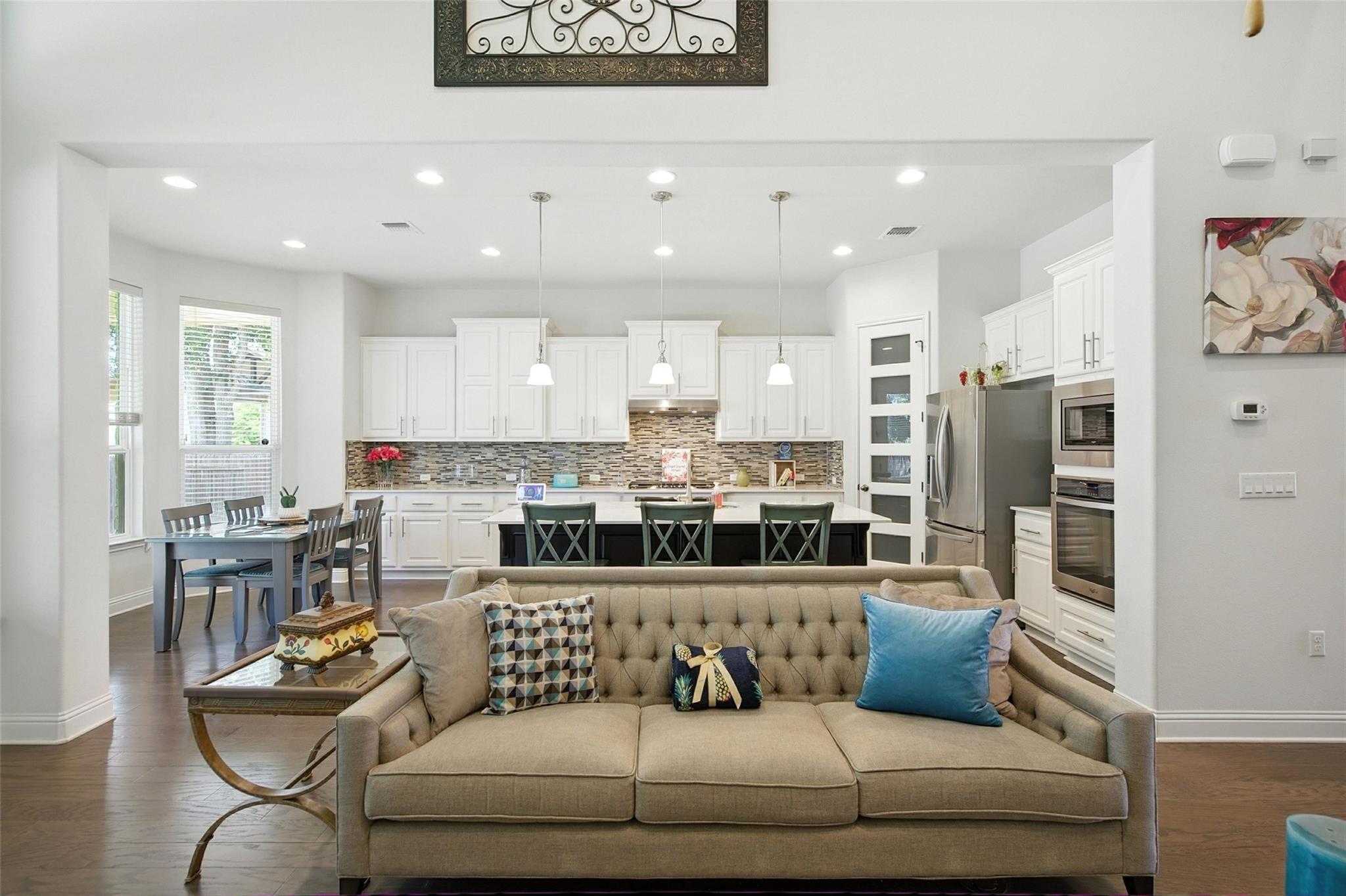 14100 Laurinburg Dr, Austin, TX 78717