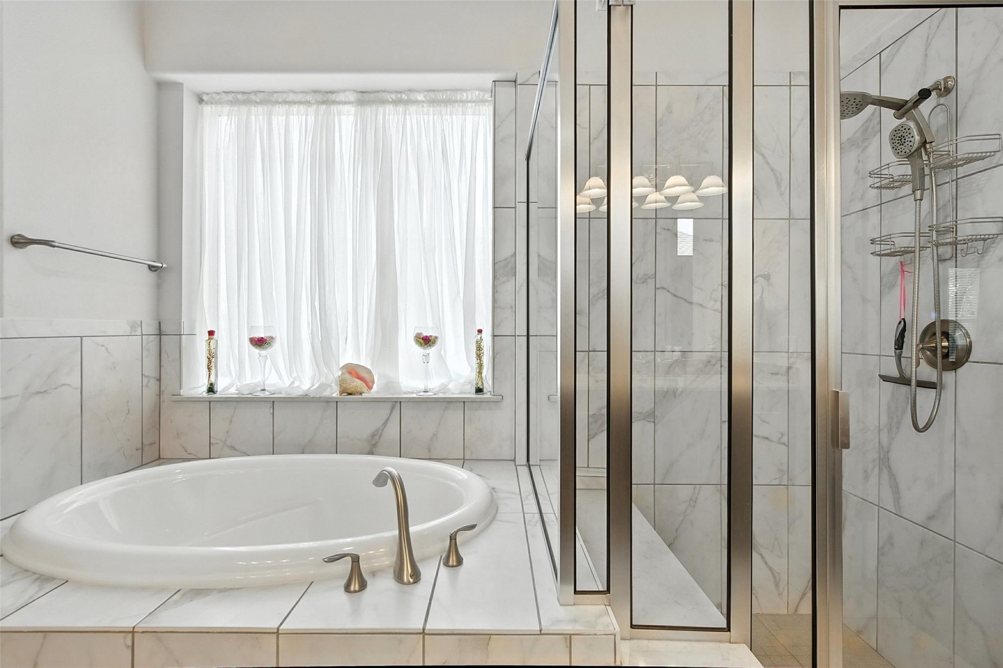 14100 Laurinburg Dr, Austin, TX 78717