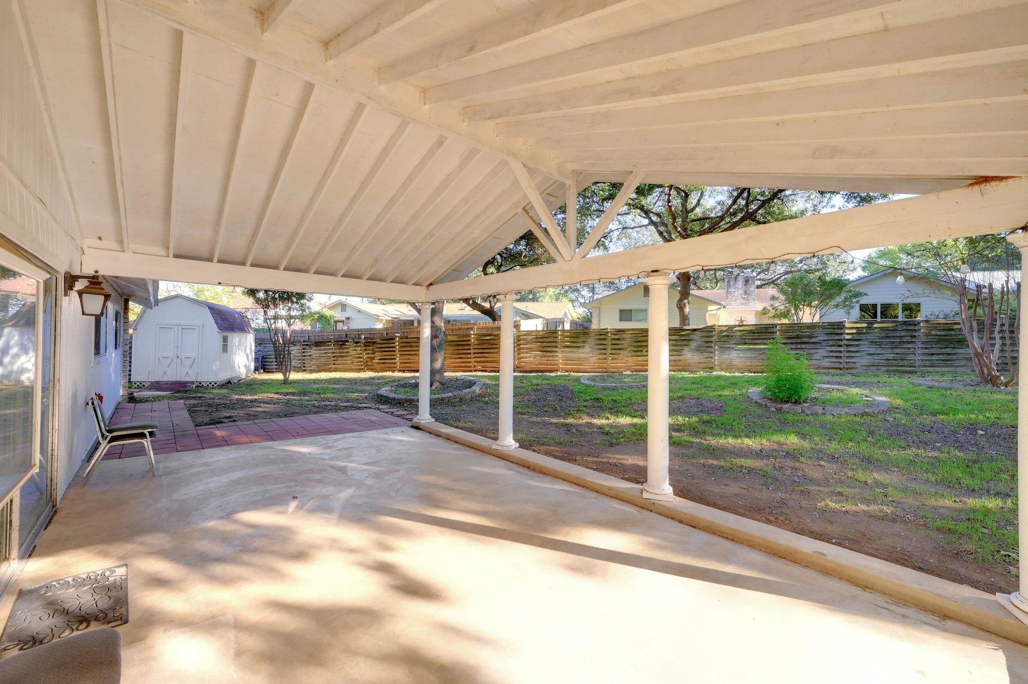 14003 Libra Ln, Universal City, TX 78148