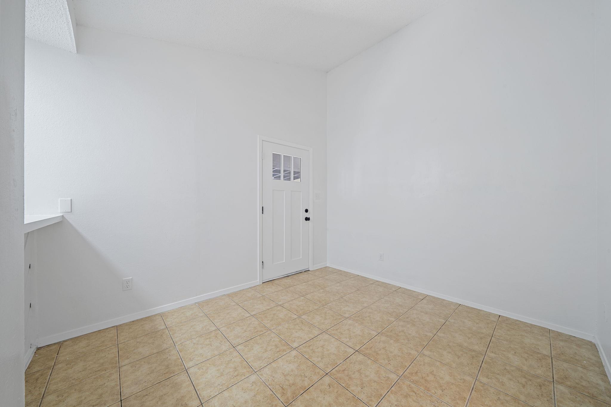 2410 Longview St # D-301, Austin, TX 78705