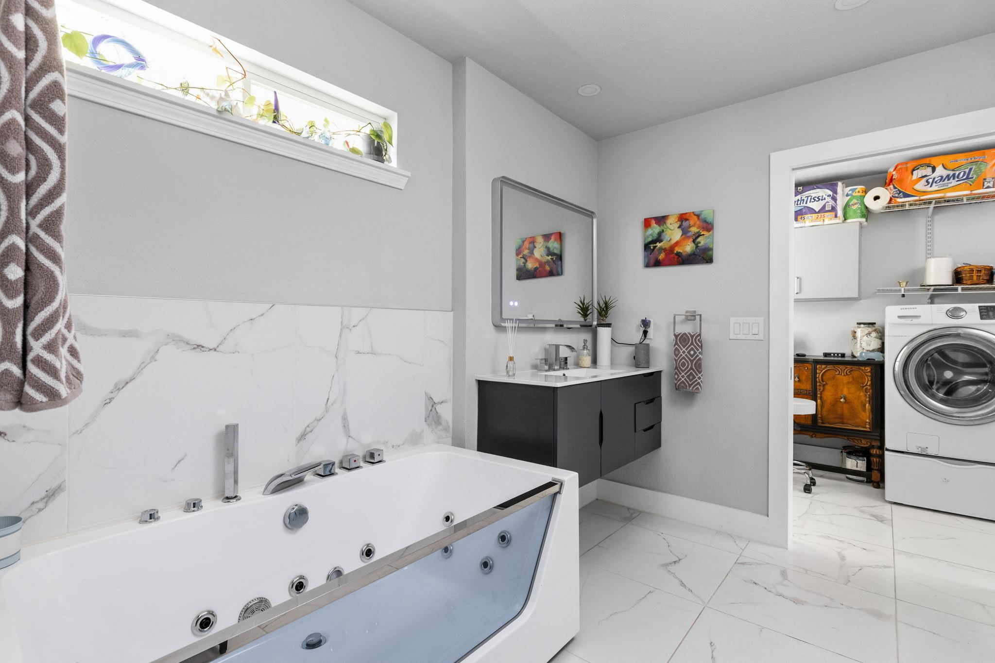 3308 Bengston St, Austin, TX 78702