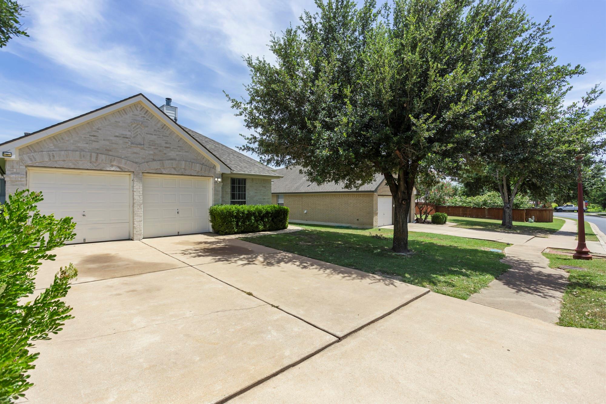 19209 Sunken Creek Pass, Pflugerville, TX 78660