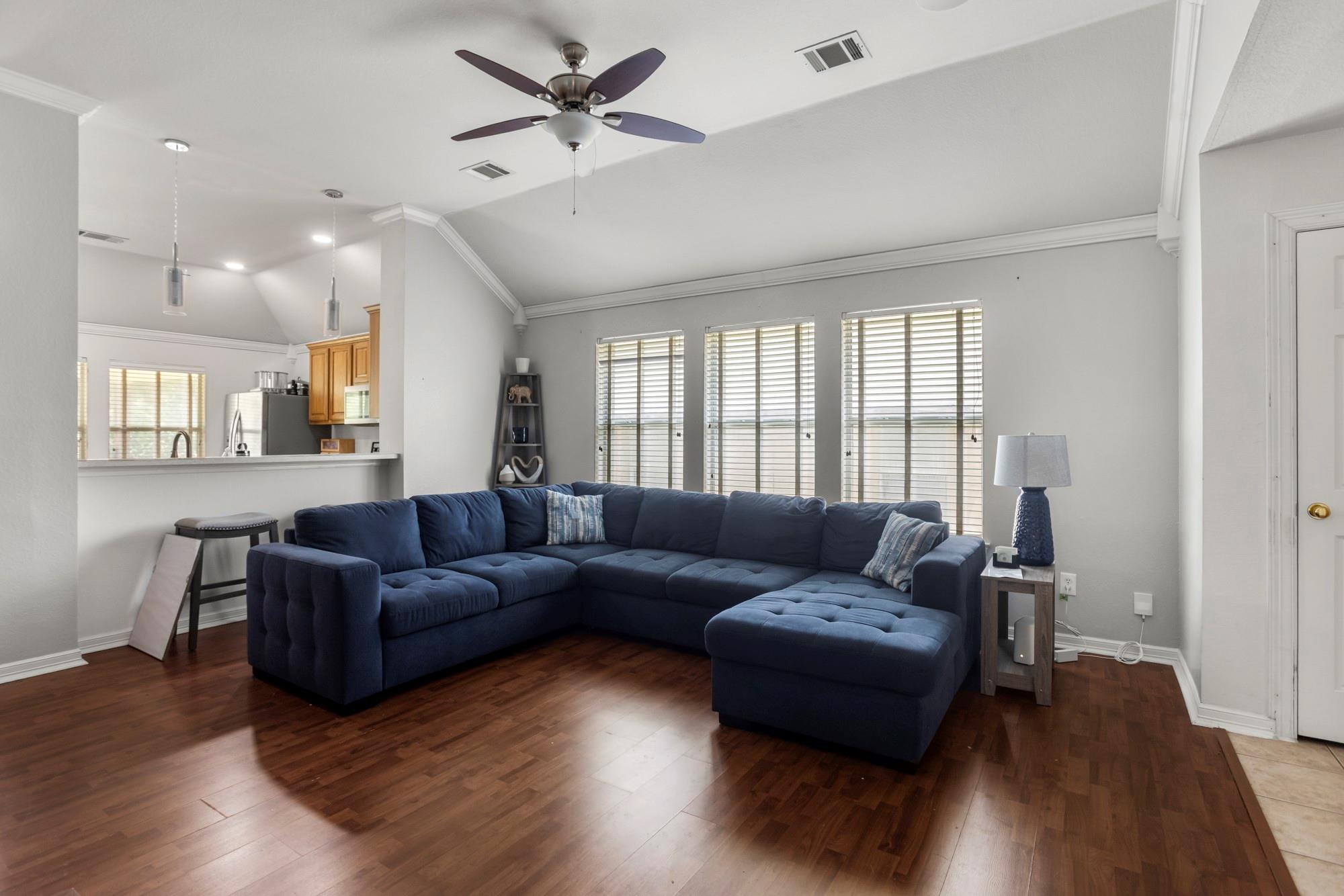 19209 Sunken Creek Pass, Pflugerville, TX 78660