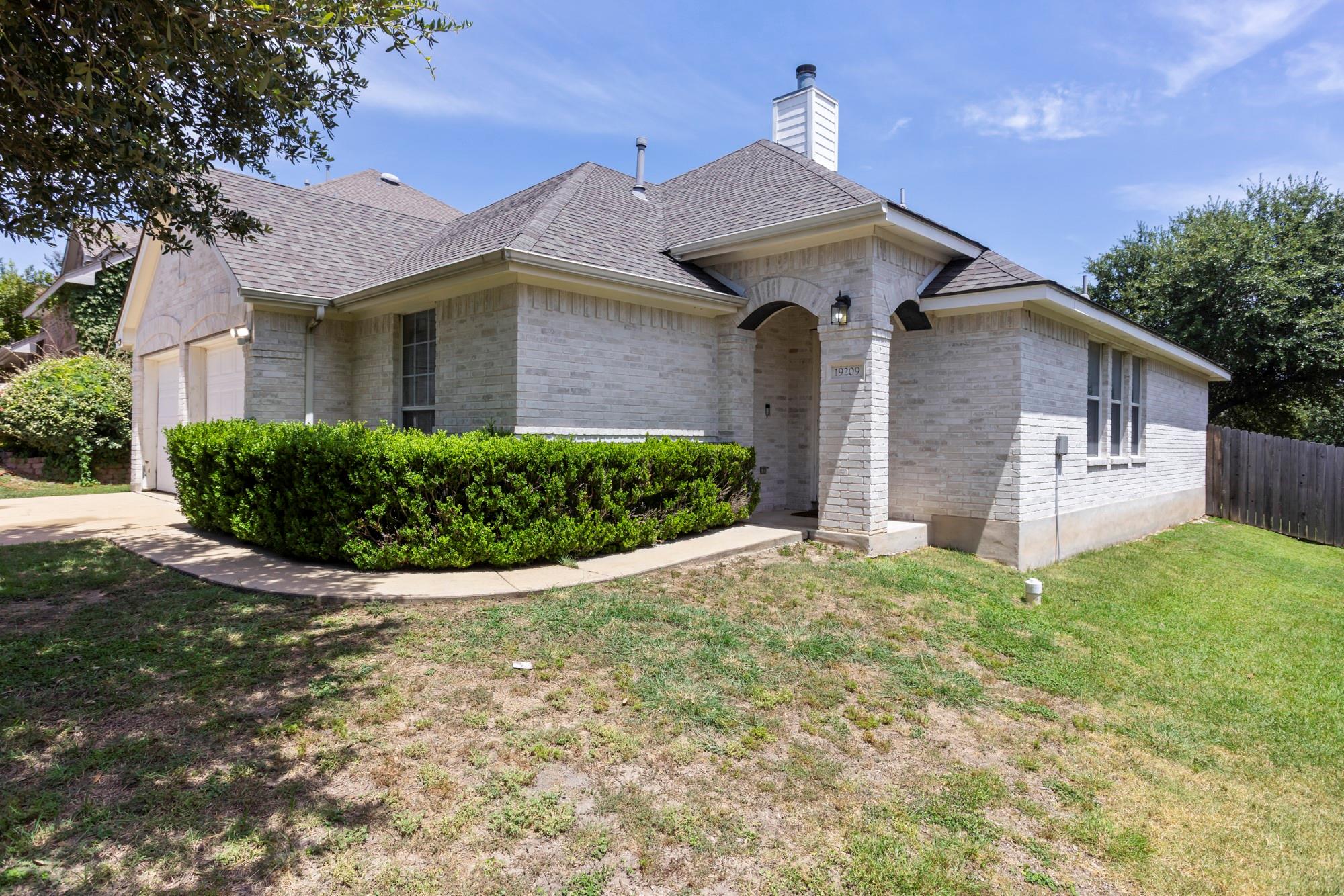 19209 Sunken Creek Pass, Pflugerville, TX 78660