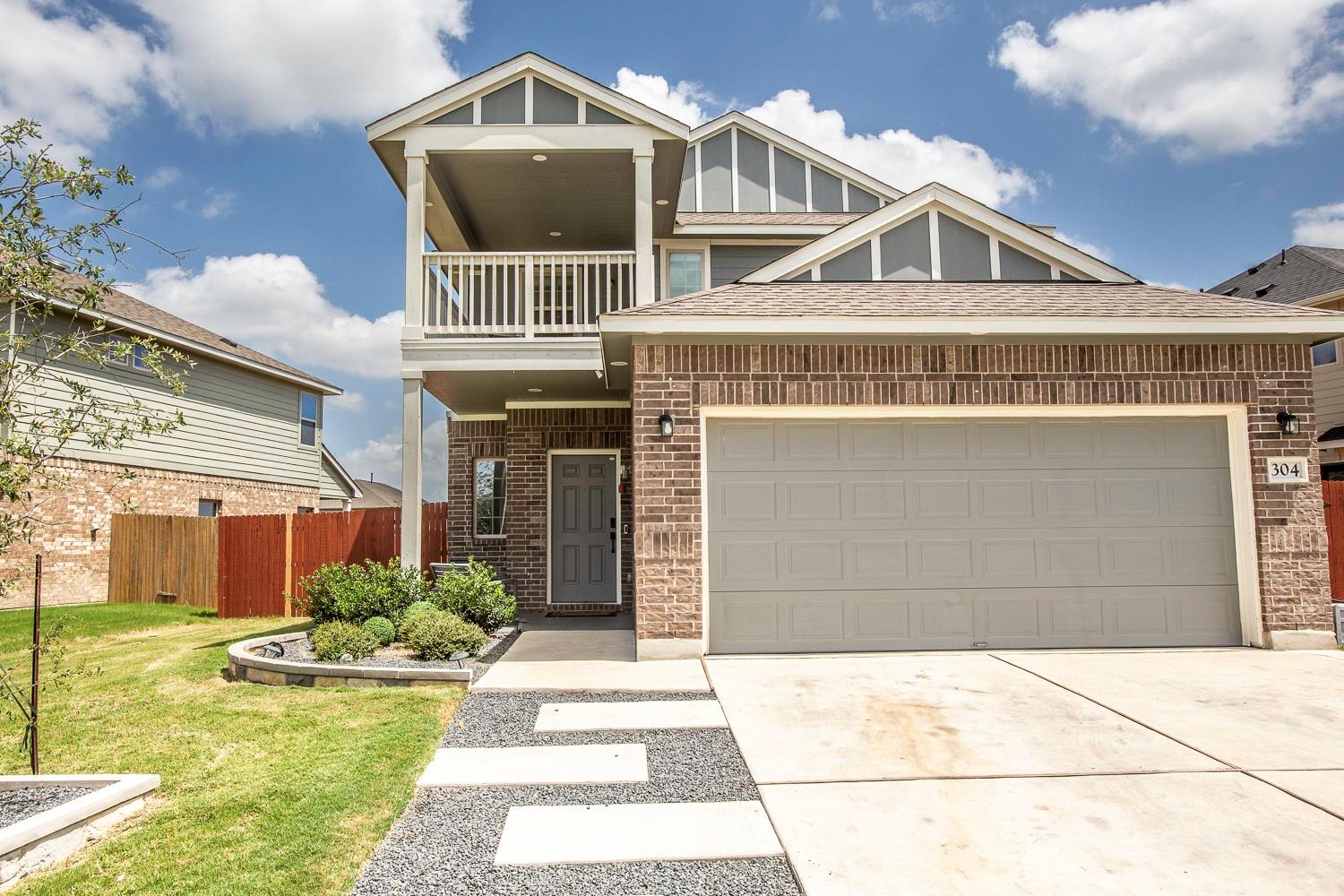 304 Arabian Colt Dr, Georgetown, TX 78626