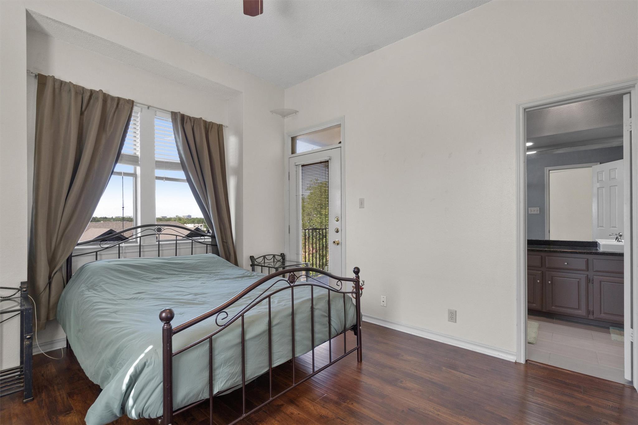 914 W 26th St # 301, Austin, TX 78705