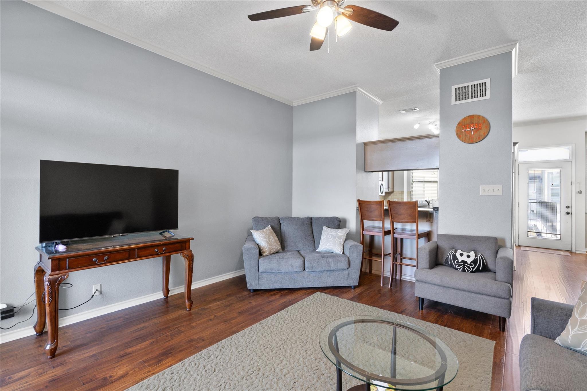 914 W 26th St # 301, Austin, TX 78705