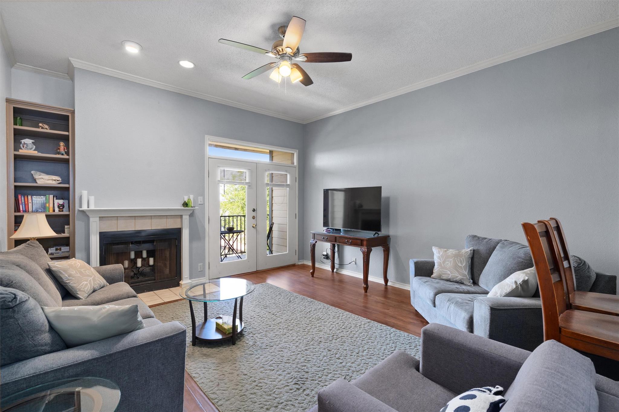 914 W 26th St # 301, Austin, TX 78705