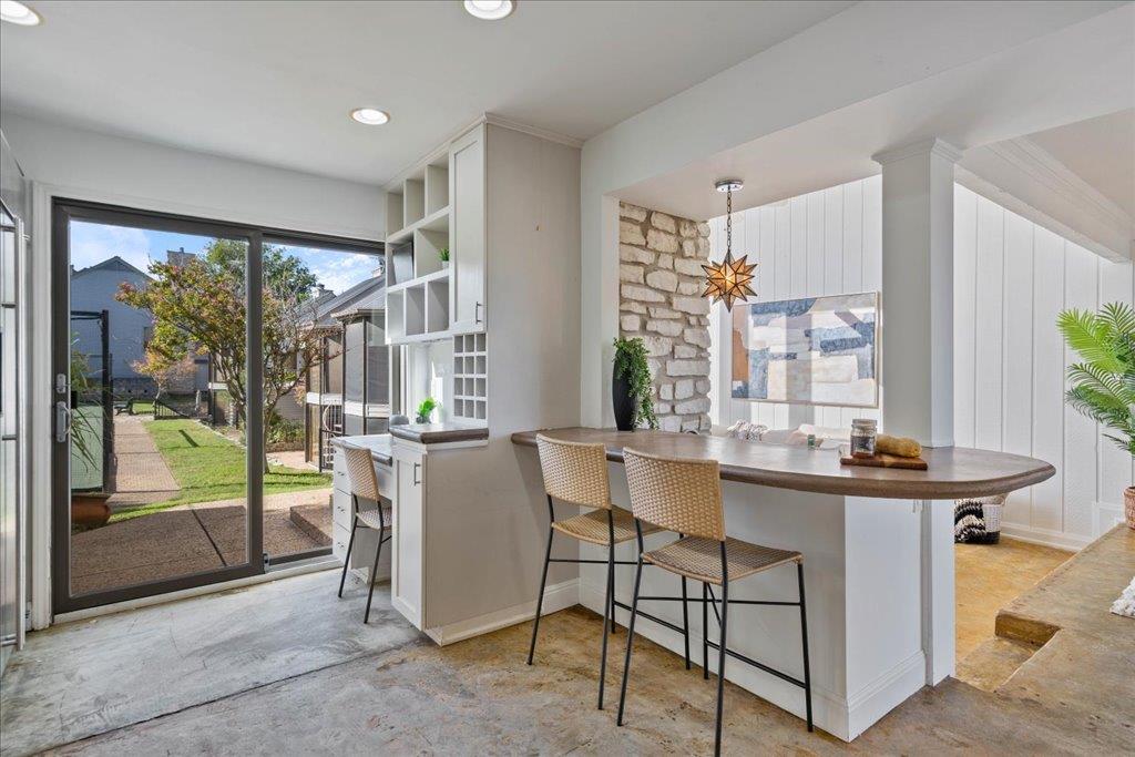 187 World Of Tennis Sq, Lakeway, TX 78738