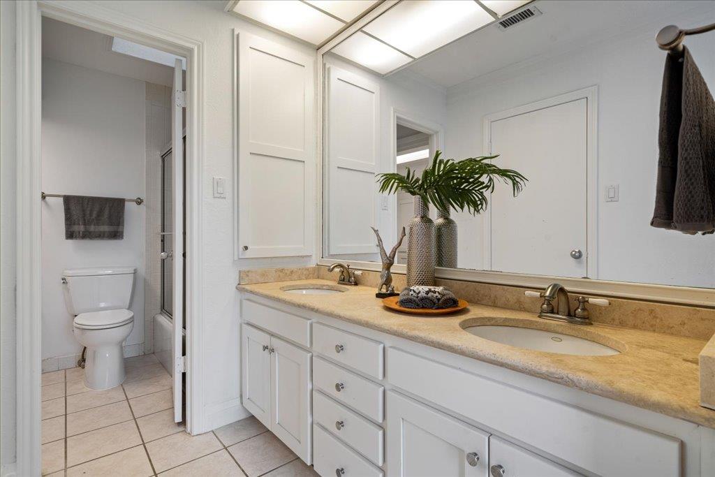 187 World Of Tennis Sq, Lakeway, TX 78738