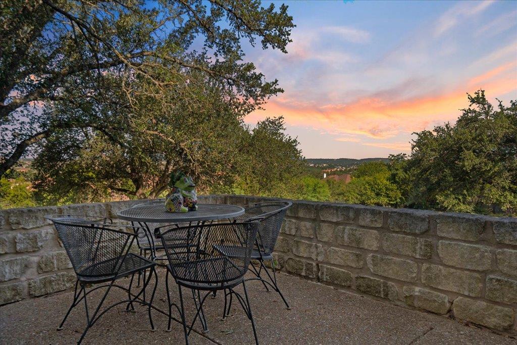 187 World Of Tennis Sq, Lakeway, TX 78738