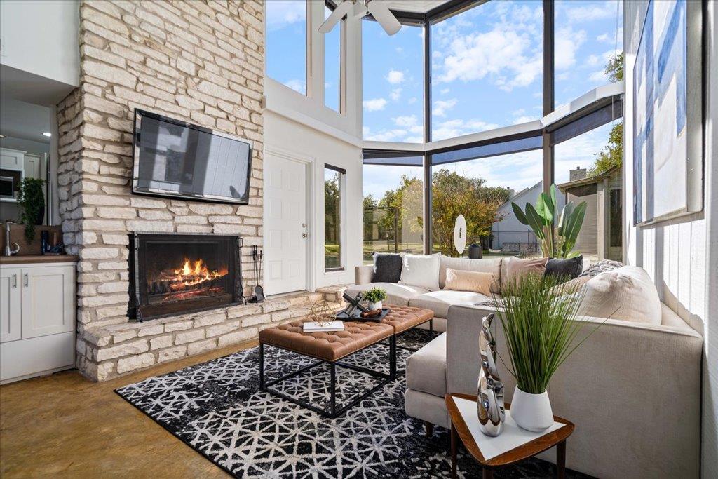 187 World Of Tennis Sq, Lakeway, TX 78738