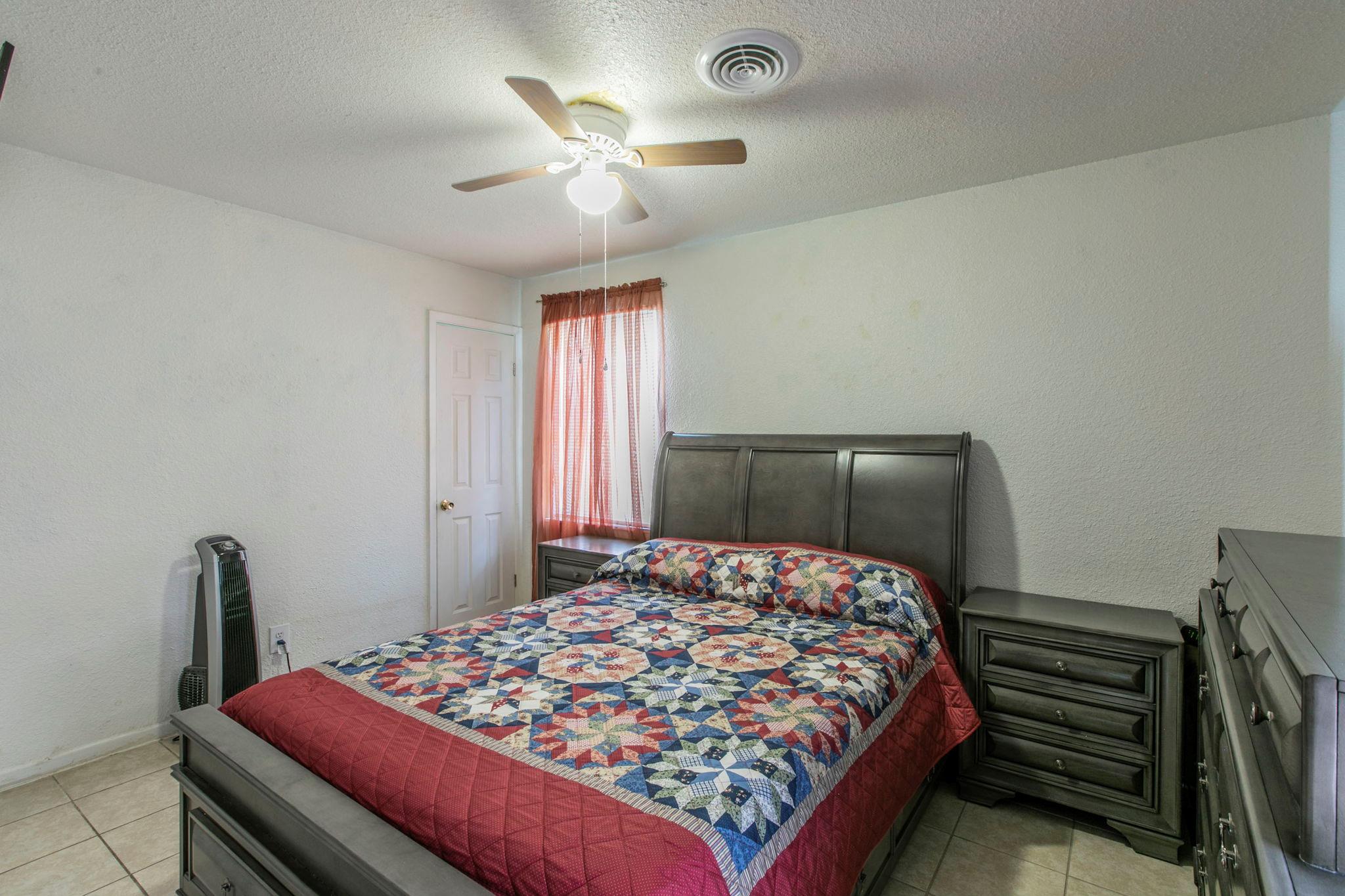 1211 Leader Dr, Killeen, TX 76549