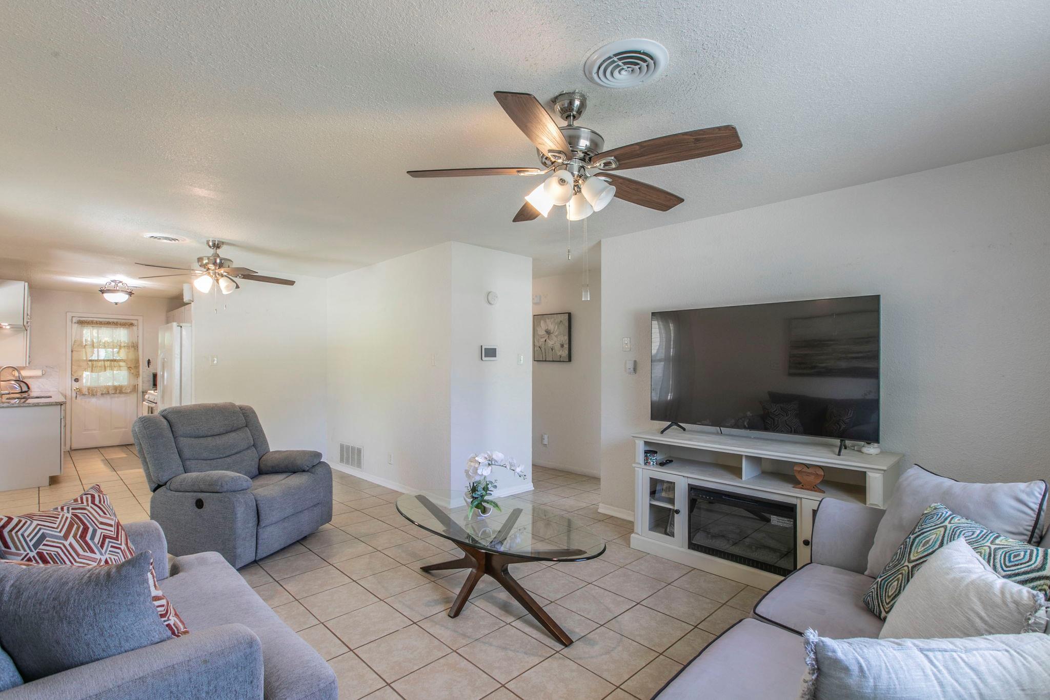 1211 Leader Dr, Killeen, TX 76549