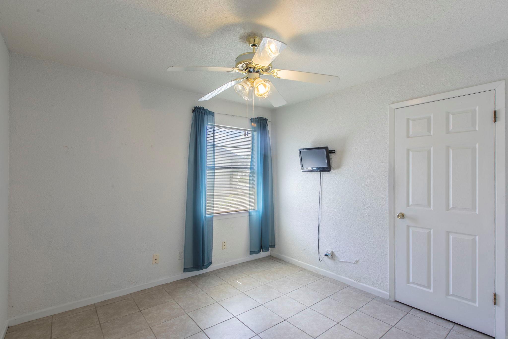 1211 Leader Dr, Killeen, TX 76549
