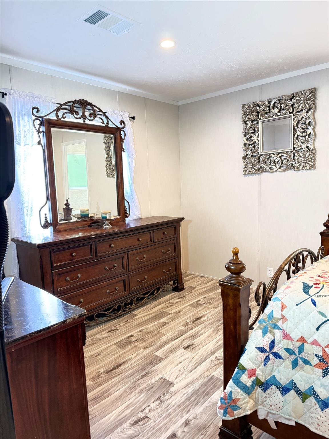 310 Randall Ave, Jefferson, TX 75657