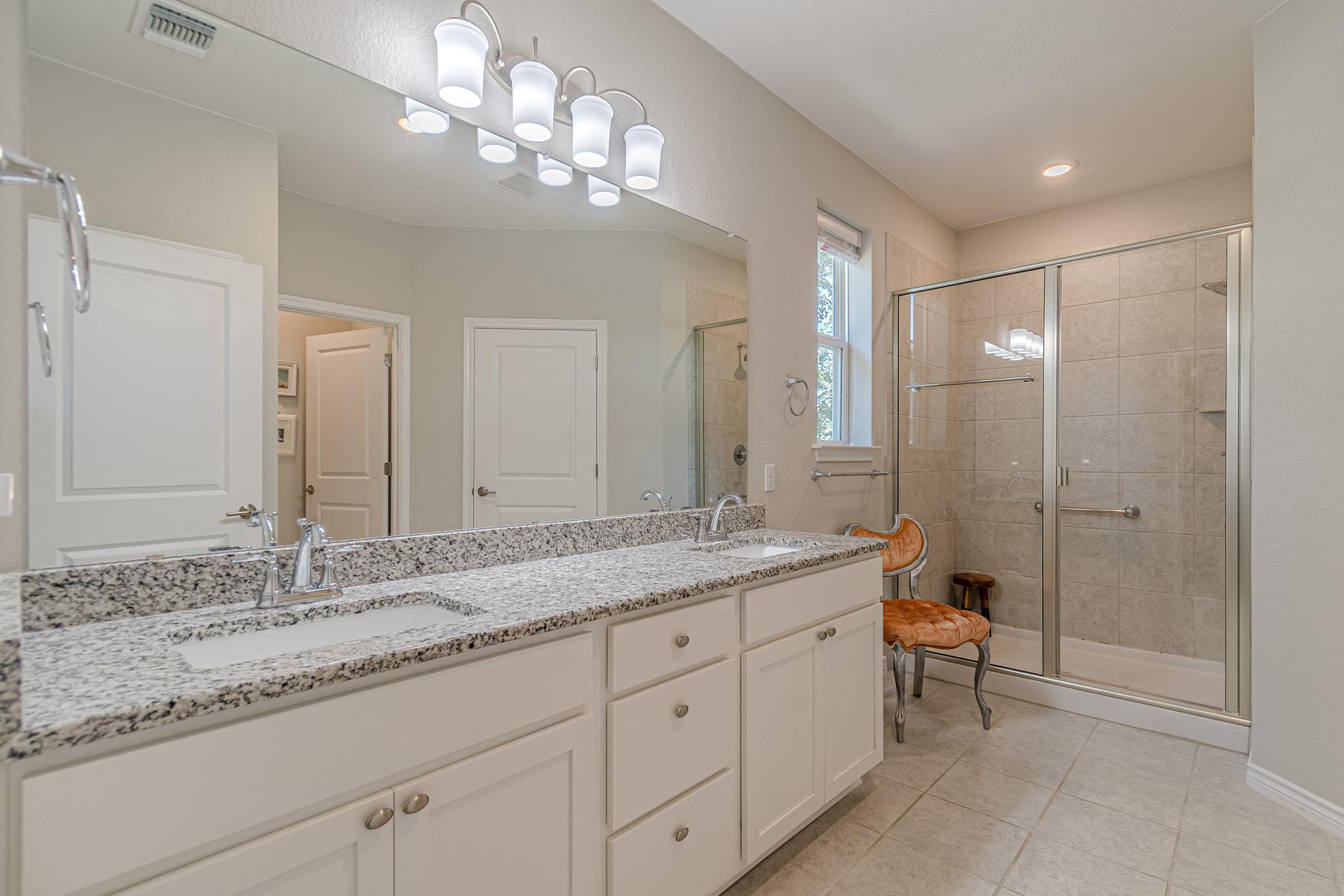 108 Mulligan Dr # 103, San Marcos, TX 78666