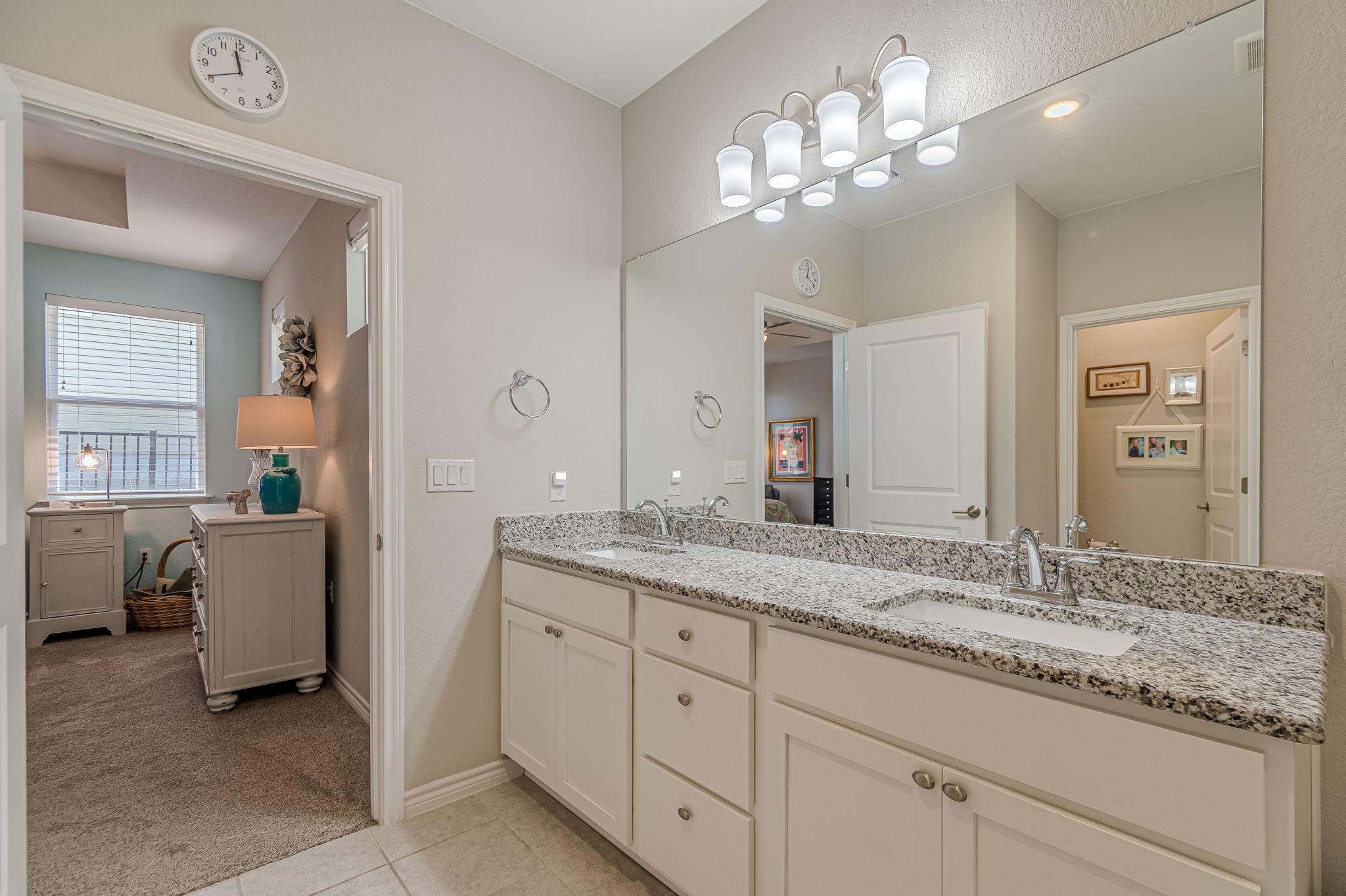 108 Mulligan Dr # 103, San Marcos, TX 78666