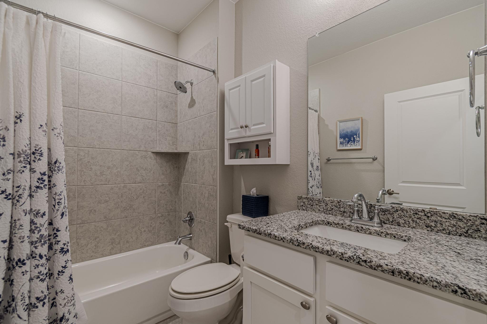 108 Mulligan Dr # 103, San Marcos, TX 78666
