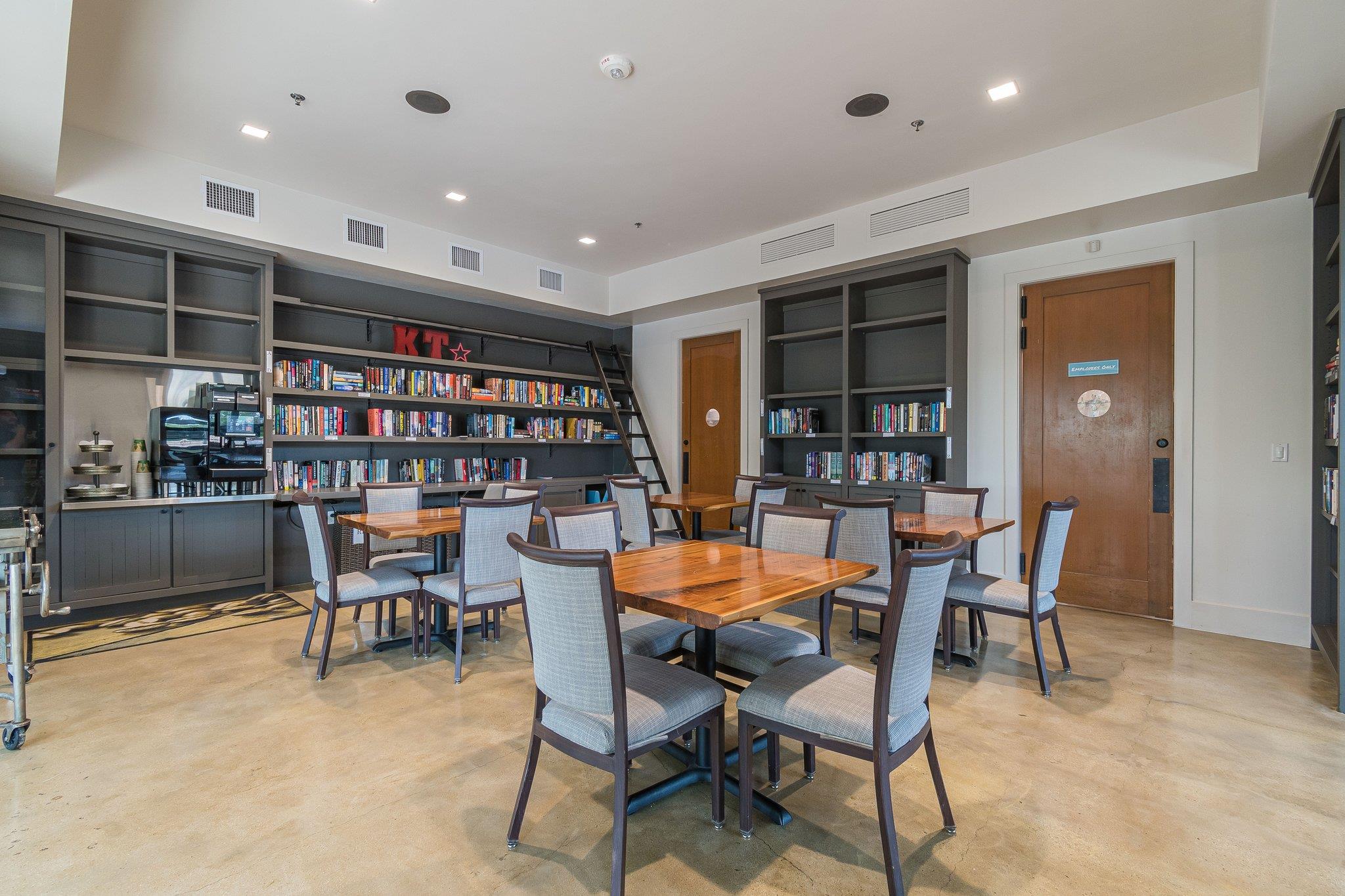 108 Mulligan Dr # 103, San Marcos, TX 78666
