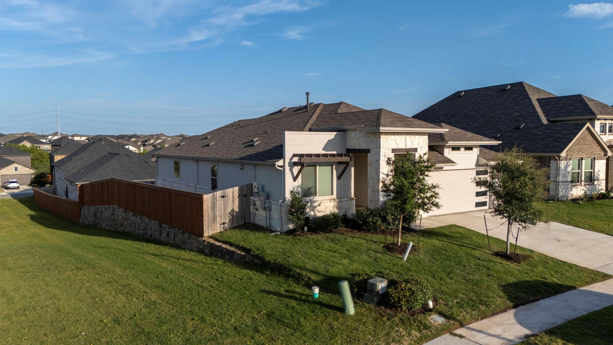 463 Oleander Loop, Buda, TX 78610