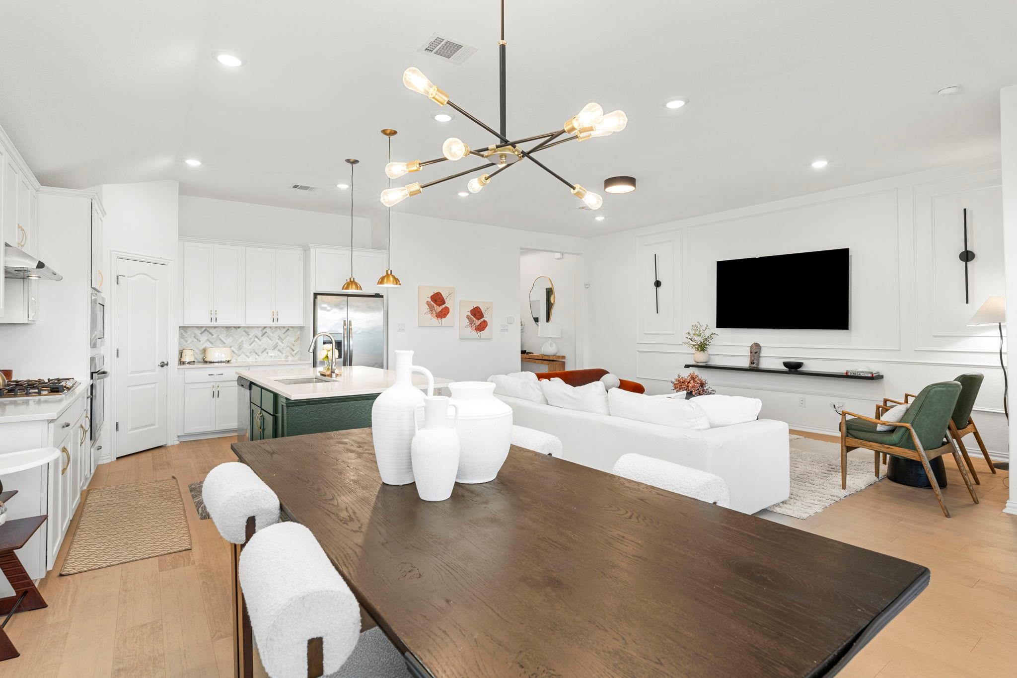 463 Oleander Loop, Buda, TX 78610