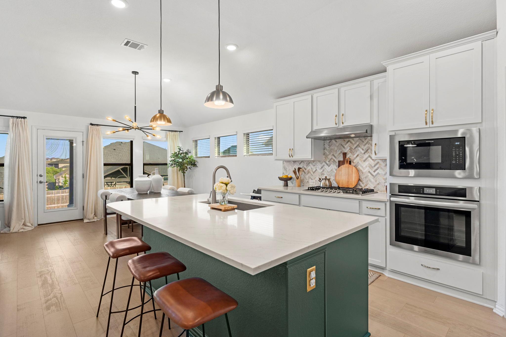 463 Oleander Loop, Buda, TX 78610