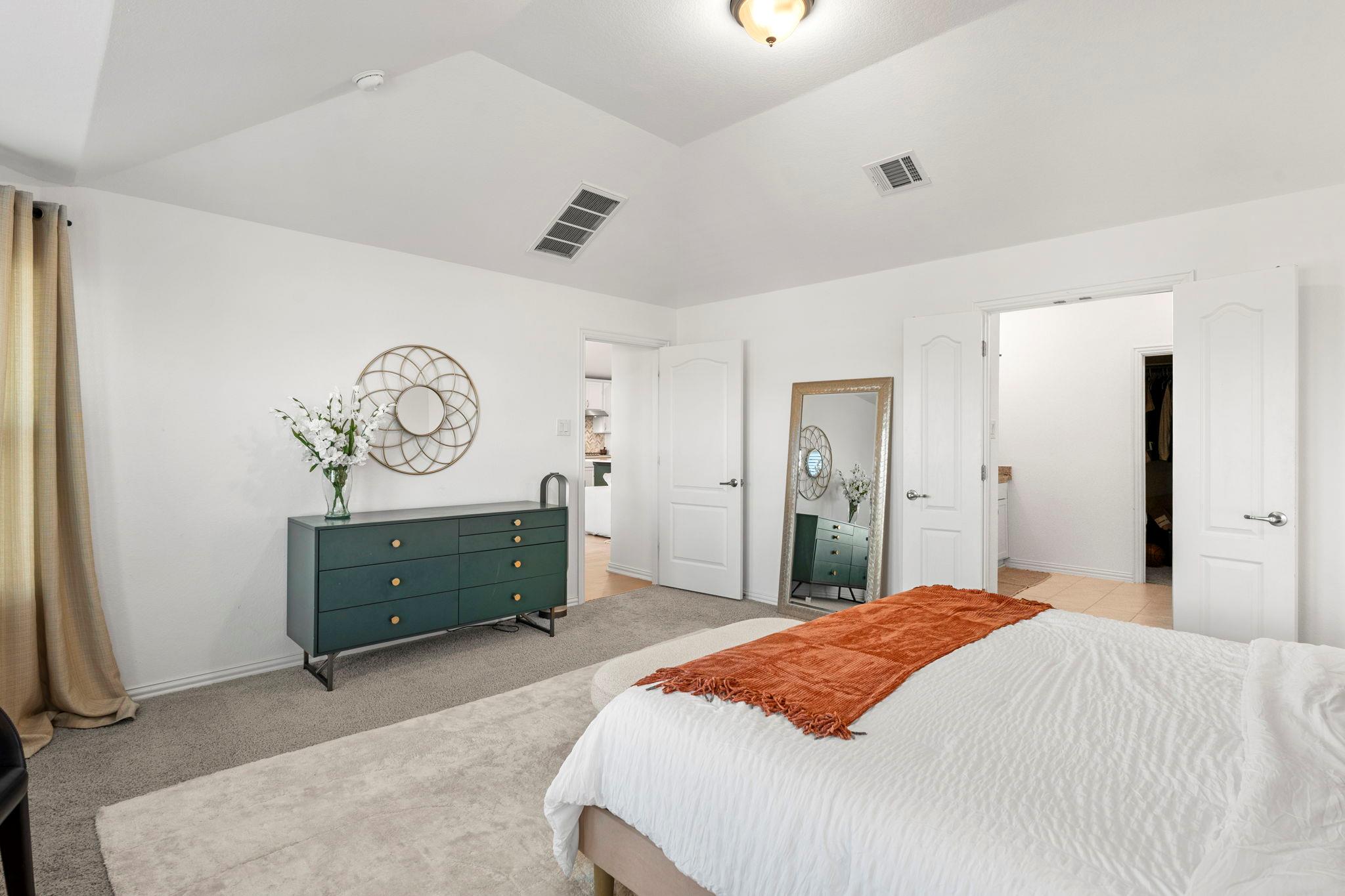 463 Oleander Loop, Buda, TX 78610