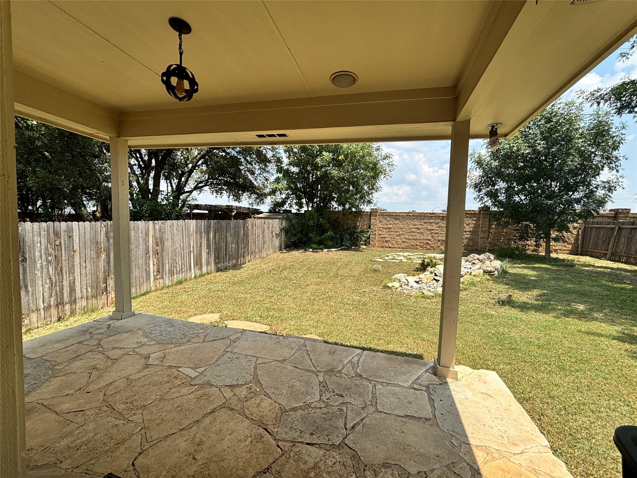 1702 McDowell Bnd, Leander, TX 78641