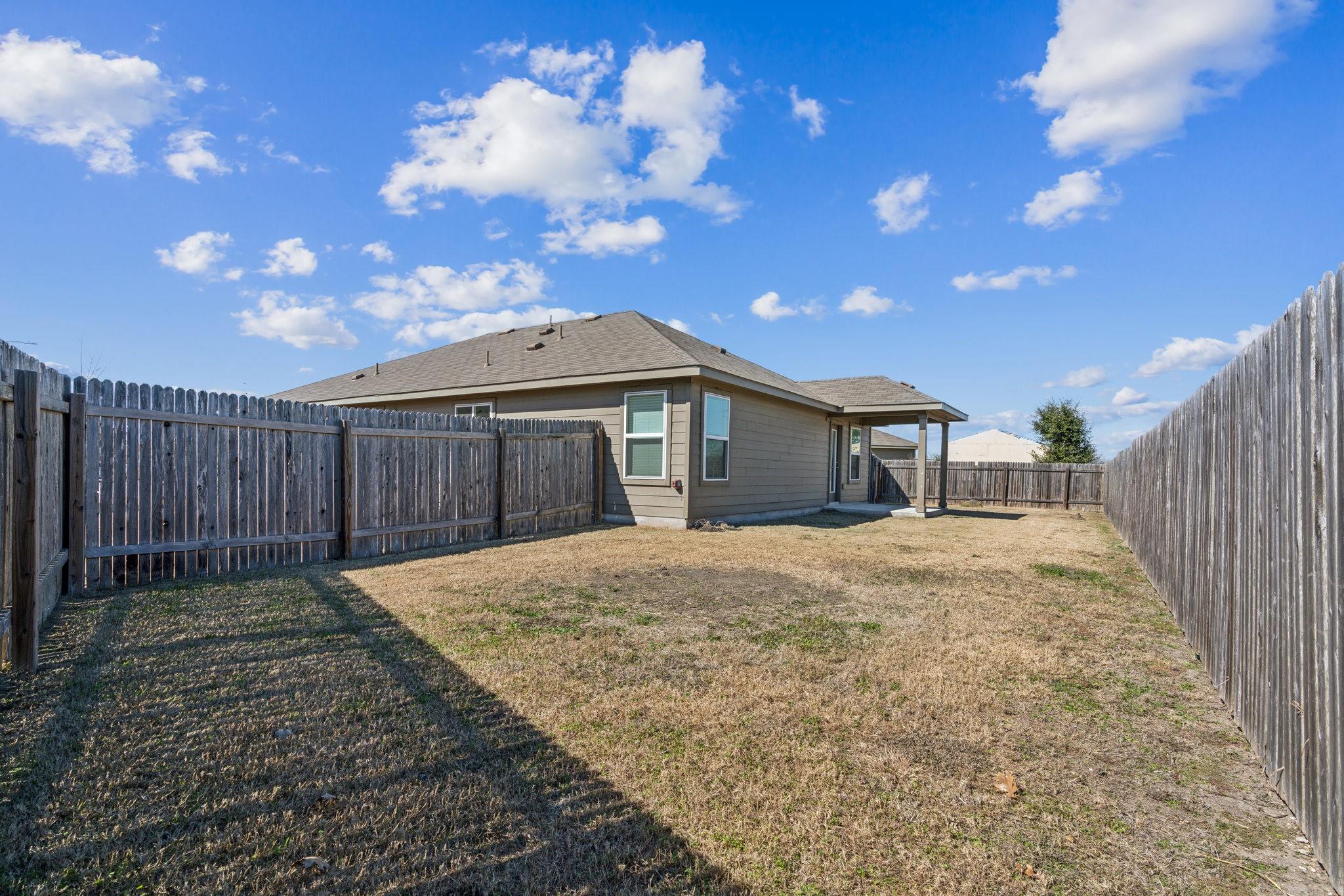 1513 Shenandoah Cv, Lockhart, TX 78644