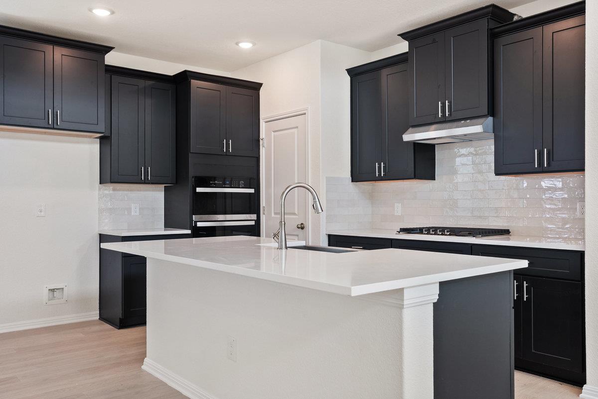 428 Young St, Buda, TX 78610